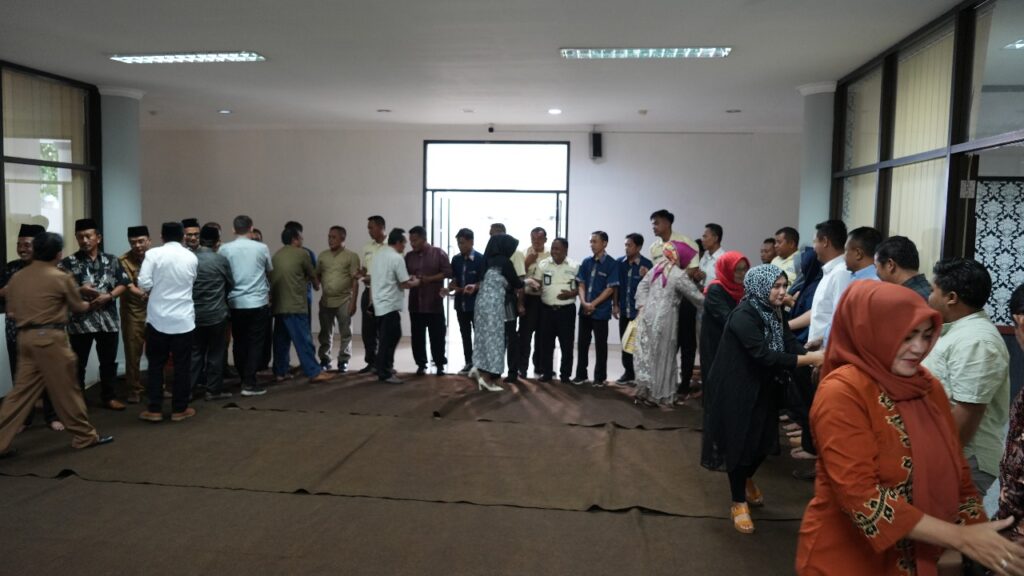 Halalbihalal yang digelar DPRD Kabupaten Blitar, Selasa (16/4/2024), berlangsung hangat dan kekeluargaan.Foto:IST