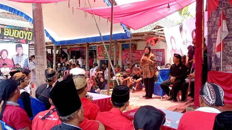 Risma Keliling Blitar Raya